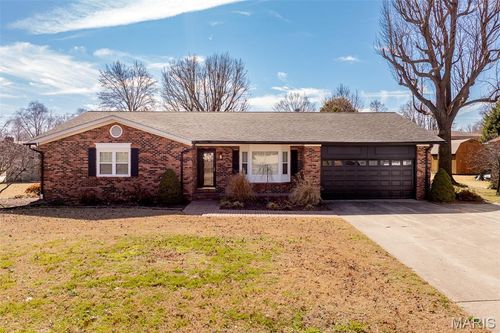 139 Autumn Dr, Sikeston, MO, 63801-5152 | Card Image