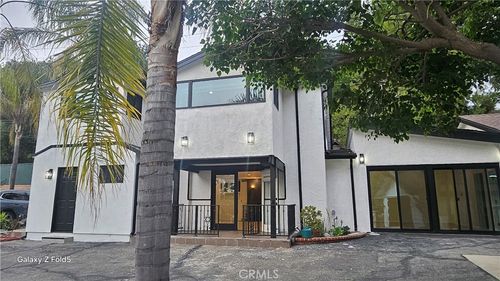 9857-9859 Foothill Boulevard, Sylmar, CA, 91342 | Card Image