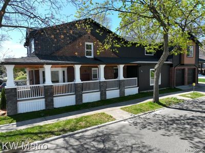 695 Livernois Street, Home with 0 bedrooms, 5 bathrooms and null parking in Ferndale MI | Image 1