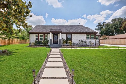 5032 Madalyn Ln, Houston, TX, 77021-3002 | Card Image