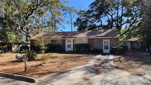 2221 Lorraine Ct, Savannah, GA, 31404-5629 | Card Image