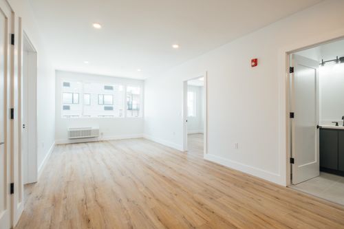 302-67 Dr Martin L King Blvd, Newark, NJ, 07104 | Card Image