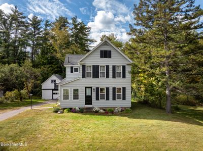 181 Bridges Rd, House other with 2 bedrooms, 1 bathrooms and 4 parking in Williamstown MA | Image 2