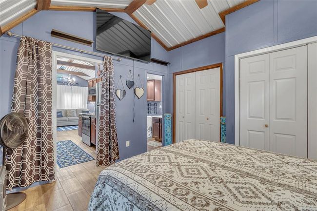 400 Canal Dr, House other with 1 bedrooms, 1 bathrooms and null parking in Pointblank TX | Image 17