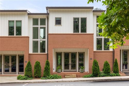 10904 Serenbe Ln, Chattahoochee Hills, GA, 30268-2496 | Card Image