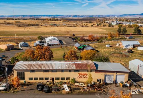 702 N D St, Grangeville, ID, 83530-1136 | Card Image