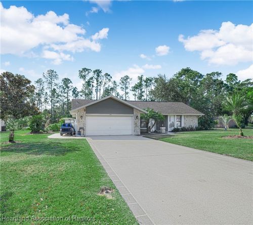3206 Divot Rd, Sebring, FL, 33872-1299 | Card Image