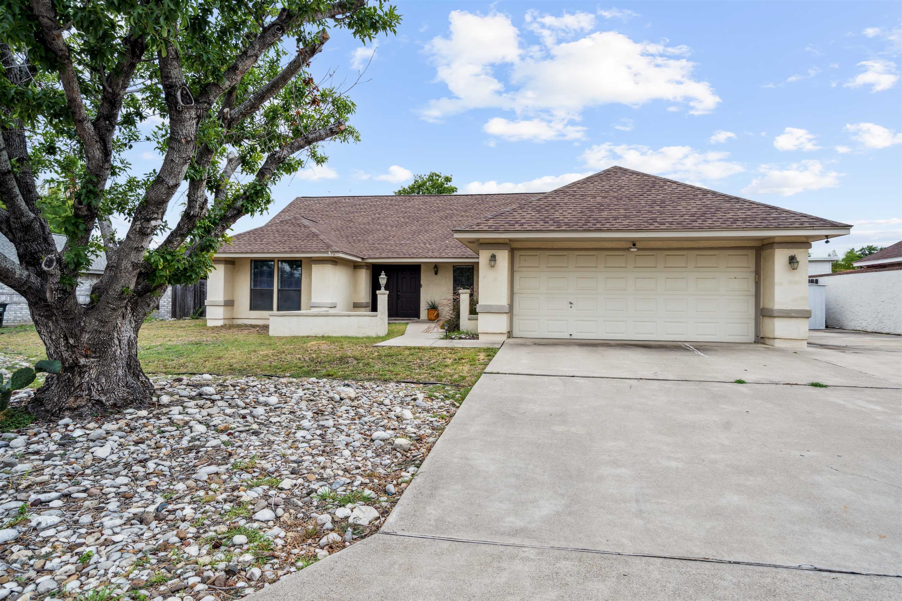 Residential in Del Rio 3
