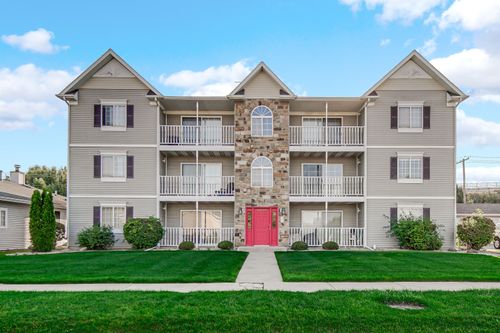 2b-9949 Branton Ave, Highland, IN, 46322-1501 | Card Image