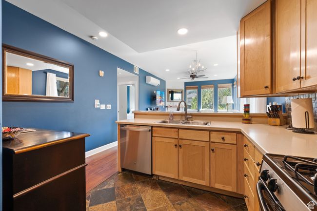 APT-207 - 6785 N 2200 W, Condo with 2 bedrooms, 2 bathrooms and 1 parking in Park City UT | Image 8