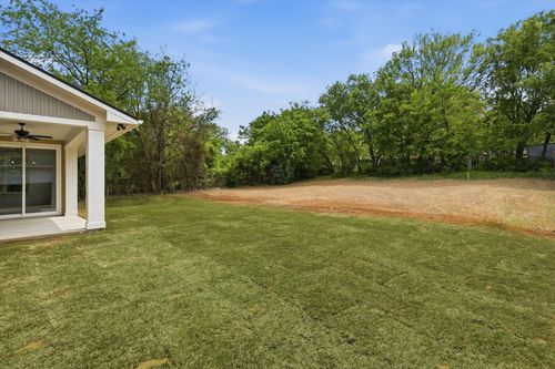 216 Village Way, Argyle, TX, 76226-3624 | Card Image
