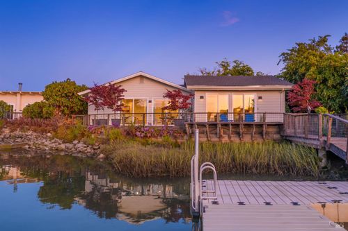 46 Lucky Drive, Greenbrae, CA, 94904 | Card Image