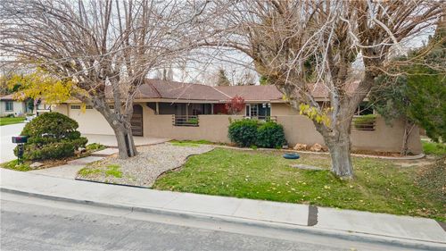 42815 16th Place W, Lancaster, CA, 93534 | Card Image