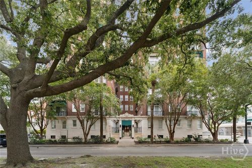 7383-24 E Liberty St, savannah, GA, 31401-3960 | Card Image