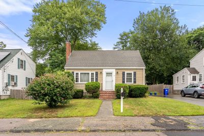 15 Rockwood Pl, House other with 3 bedrooms, 1 bathrooms and 2 parking in Holbrook MA | Image 2