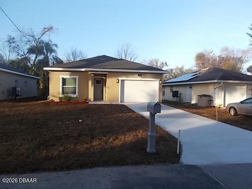 820 Valencia Ave, Daytona Beach, FL, 32114-5833 | Card Image