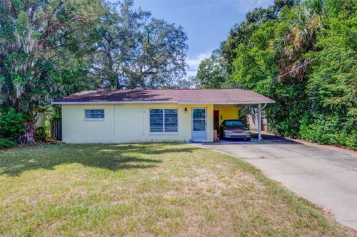 9324 N Tampa St, TAMPA, FL, 33612-7942 | Card Image