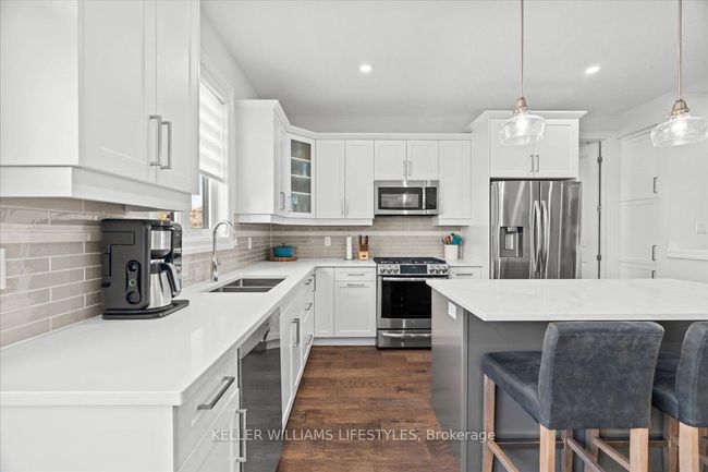 419 - 9861 Glendon Dr, Condo with 3 bedrooms, 3 bathrooms and null parking in Middlesex Centre ON | Image 21