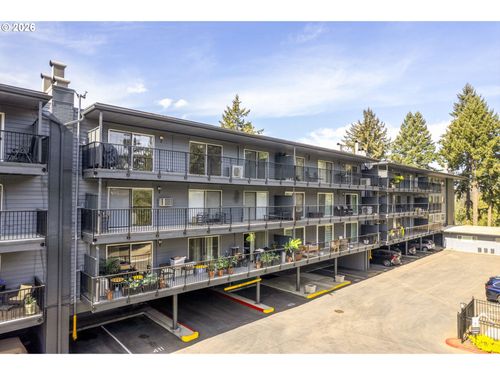 303-200 Burnham Rd, LakeOswego, OR, 97034 | Card Image