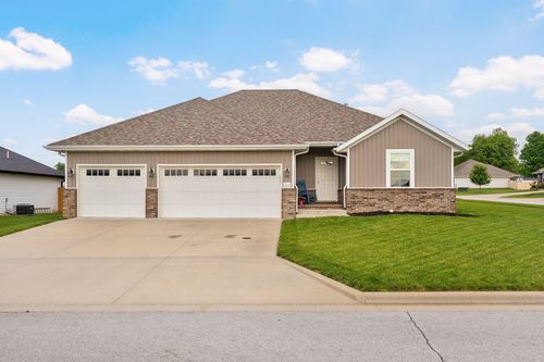 1829 S Erika Avenue, Springfield, MO, 65802 | Card Image