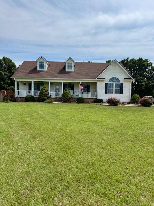 5618 Moneta Rd, Moneta, VA, 24121 | Card Image
