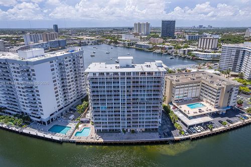 201-121 Golden Isles Dr, Hallandale Beach, FL, 33009-5805 | Card Image