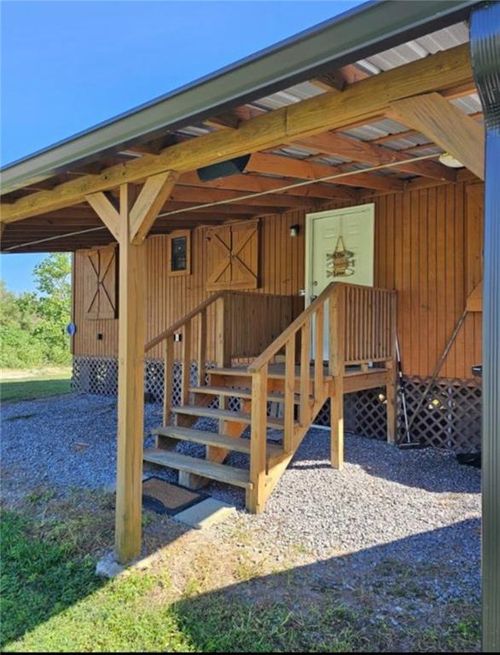 122 Franovich Ln, Buras, LA, 70041-3223 | Card Image