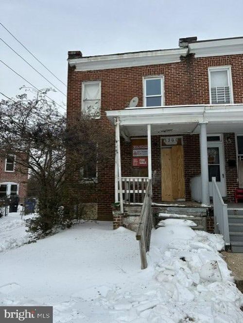 3200 Elmley Ave, BALTIMORE, MD, 21213-1602 | Card Image