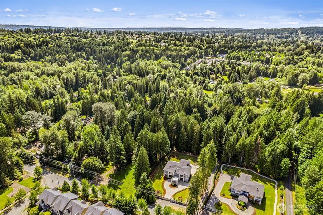 23036 35 Th Ave Se, House other with 5 bedrooms, 7 bathrooms and 3 parking in Bothell WA | Image 37