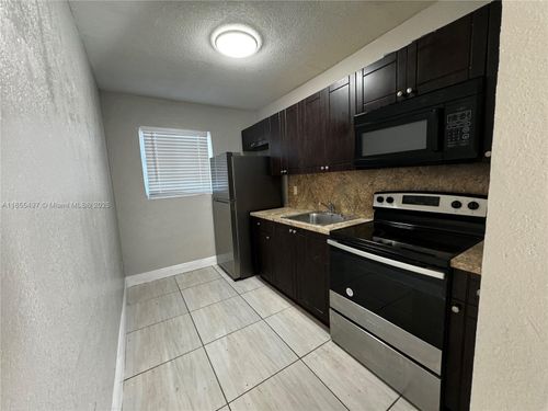 apt-12-1940 Washington Ave, Opa-Locka, FL, 33054-2871 | Card Image