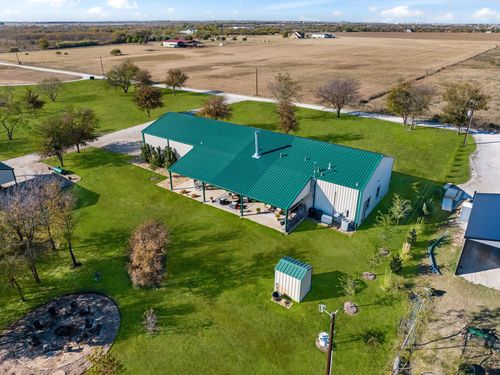 650 Scoggins Rd, Tioga, TX, 76271-3309 | Card Image