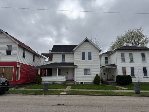 1827 W Main St, Springfield, OH, 45504-3013 | Card Image