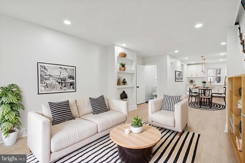 417 E Upsal St, PHILADELPHIA, PA, 19119-3928 | Card Image