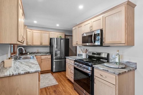 4505 Colorado St Se, Prior Lake, MN, 55372-2496 | Card Image