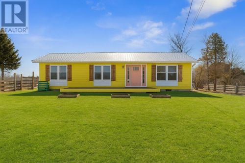 10525 St Peters Rd, Mount Stewart, PE, C0A1T0 | Card Image