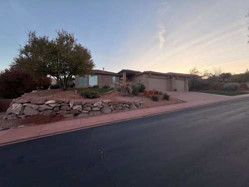 243-1399 W Cedar Dr, St. George, UT, 84770-6213 | Card Image