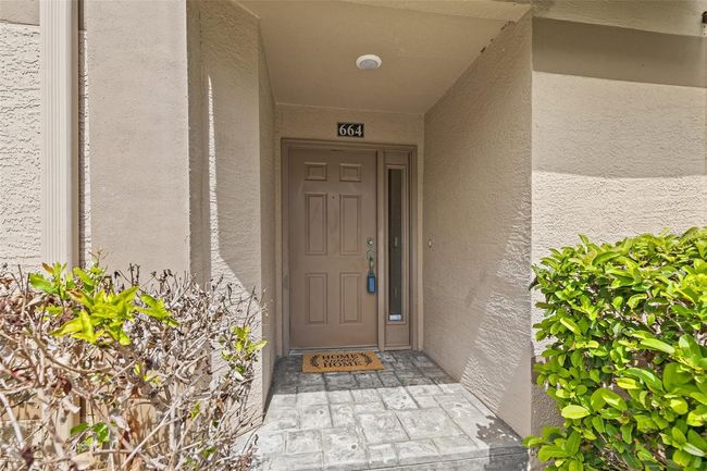 Front Door Entry | Image 31