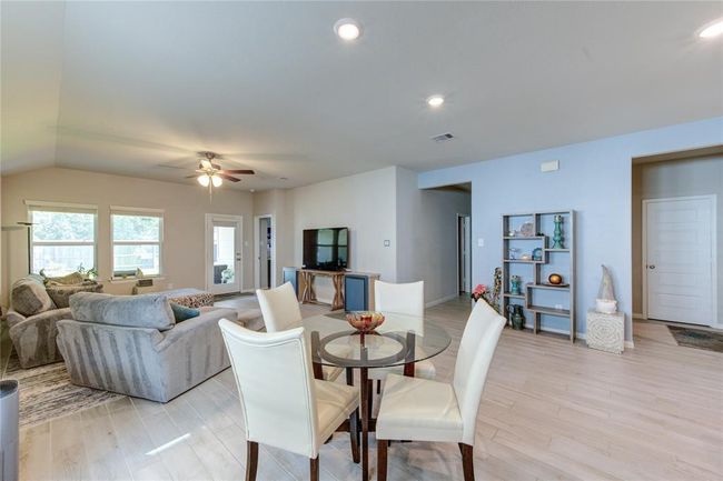 12917 S Winding Pines Dr, House other with 3 bedrooms, 2 bathrooms and 2 parking in Tomball TX | Image 18