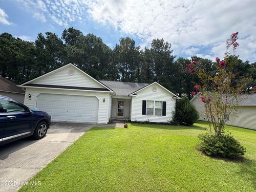 110 Sycamore Dr, Jacksonville, NC, 28546-4586 | Card Image