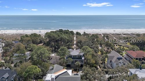 9 Bayberry Ln, Hilton Head Island, SC, 29928-5711 | Card Image