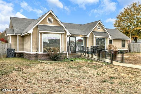 Commercial Sale in Southaven