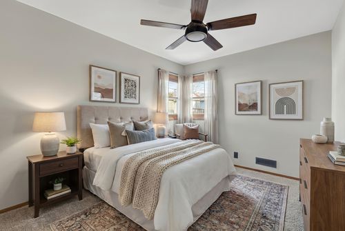 2545 S 60th St, WEST ALLIS, WI, 53219-2621 | Card Image