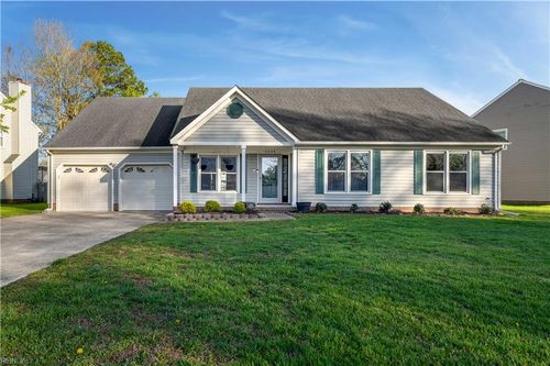 3049 Silver Maple Dr, Virginia Beach, VA, 23452-6771 | Card Image