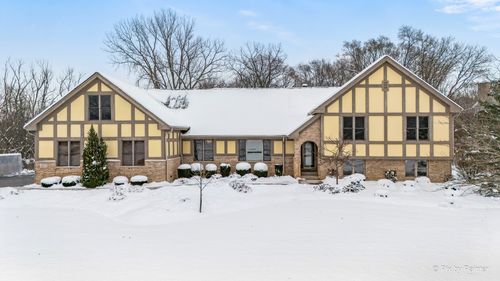 26651 N Pheasant Trl, Wauconda, IL, 60084-2327 | Card Image