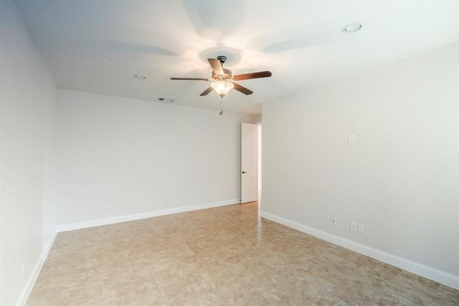 9319 Taylor Cliff Ln, House other with 5 bedrooms, 4 bathrooms and 2 parking in Cypress TX | Image 27