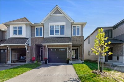 318 Cosanti Dr, House attached with 3 bedrooms, 3 bathrooms and 2 parking in Stittsville ON | Image 1