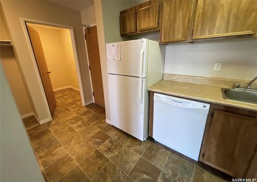 307-1808 Eaglesham Ave, Weyburn, SK, S4H3A8 | Card Image