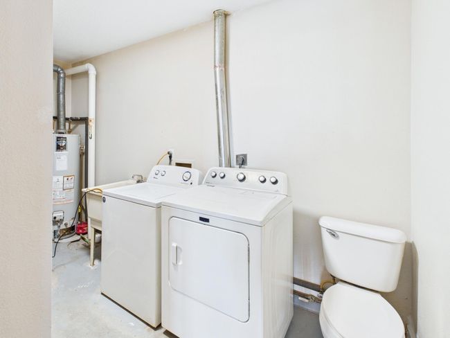 Laundry Room | Image 24