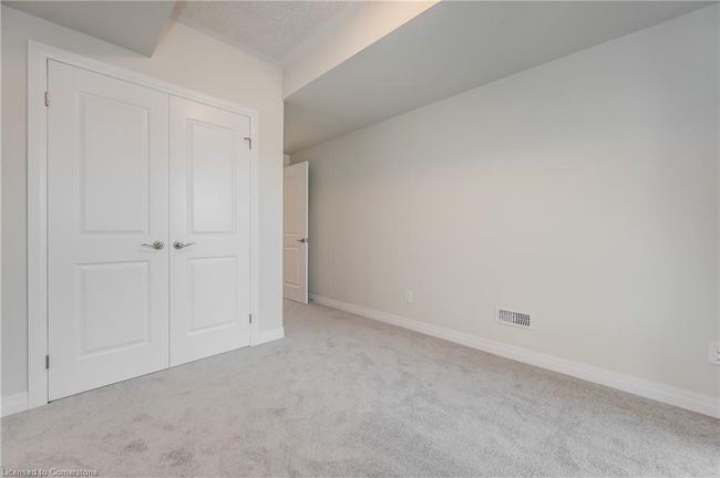 D057 - 142 Foamflower Pl, Townhouse with 3 bedrooms, 2 bathrooms and 1 parking in Waterloo ON | Image 17