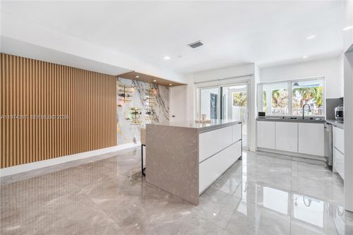 1830 Nw 32nd St, Oakland Park, FL, 33309-5722 | Card Image